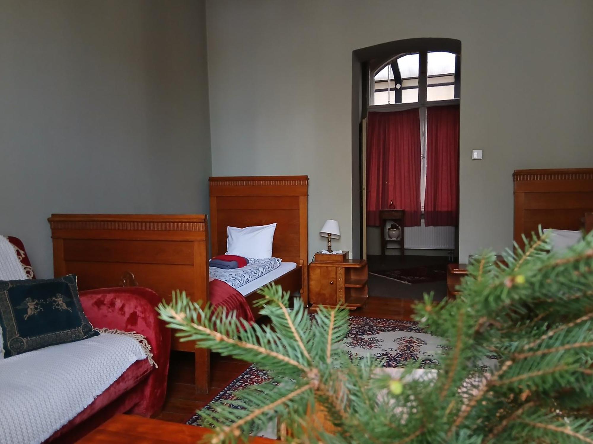 Hostel, Pokoje Goscinne Mleczarnia - Ozonowane - Wroclaw — Photos 1